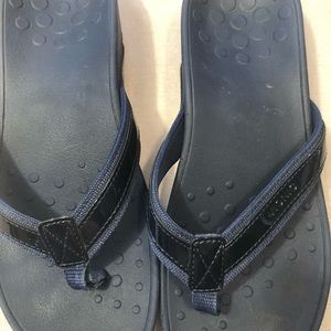 Vionic sandals